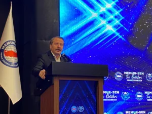 Memur Sendikaları Konfederasyonu (Memur-Sen) tarafından, memurların sorunlarına dikkat çekmek ve