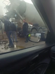 Ankara’nın Çubuk ilçesinde etkili olan yoğun sis, peş peşe trafik