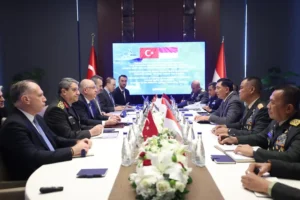 Türkiye ve Endonezya arasındaki stratejik ortaklık, savunma teknolojileriyle güçleniyor. Milli