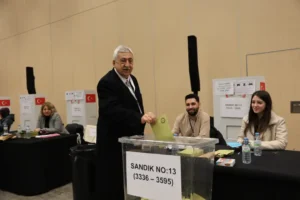 Ankara Bakkallar Odası seçimini Bendevi Palandöken kazandı. Palandöken, esnafa 7200