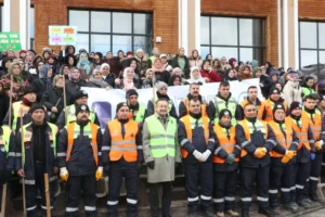Altındağ Belediyesi, Başkan Veysel Tiryaki’nin katılımıyla temizlik seferberliği başlattı. Çevre