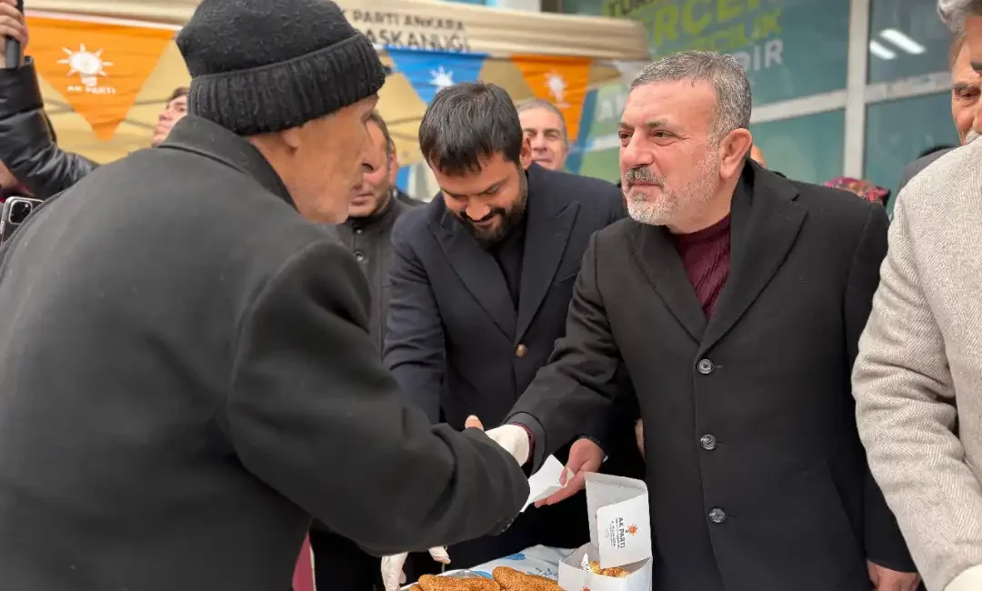 Sincan Belediyesi’nin düzenlediği Miraç Kandili programı Yenikent Atıf Hoca Camii’nde