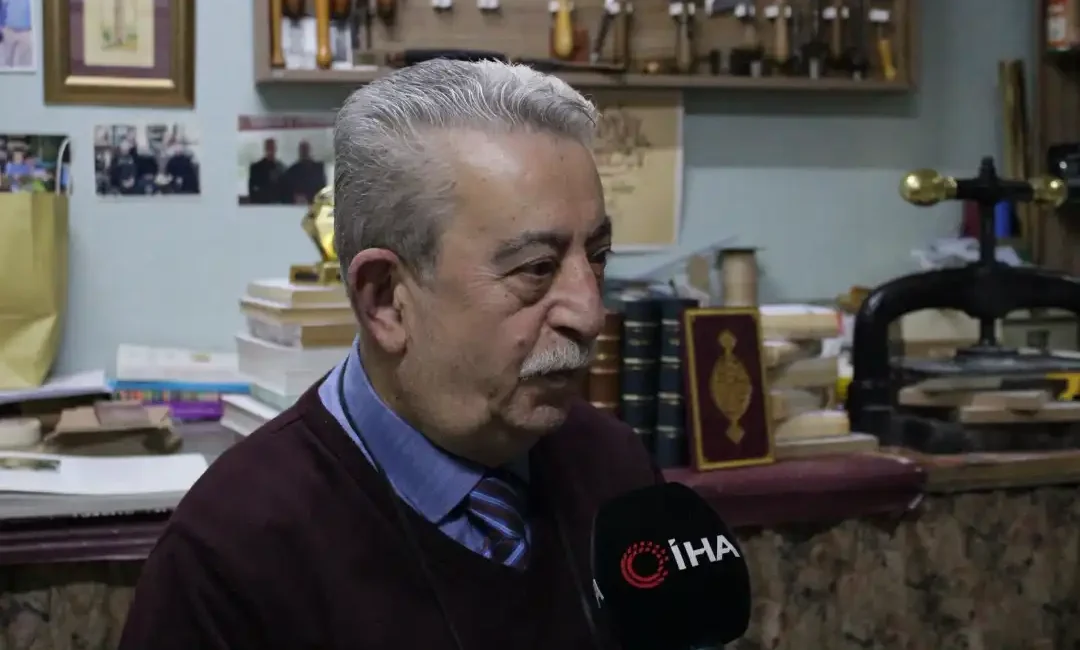 Geleneksel kitap ciltleme(mücellit) ustası Mehmet Karslı, Kültür ve Turizm Bakanlığı