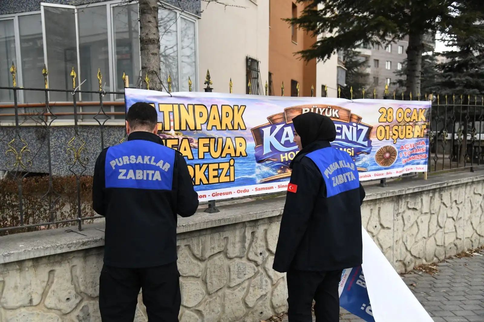 Pursaklar Belediyesi zabıta ekipleri, pazar yerleri, marketler ve fırınlarda hijyen