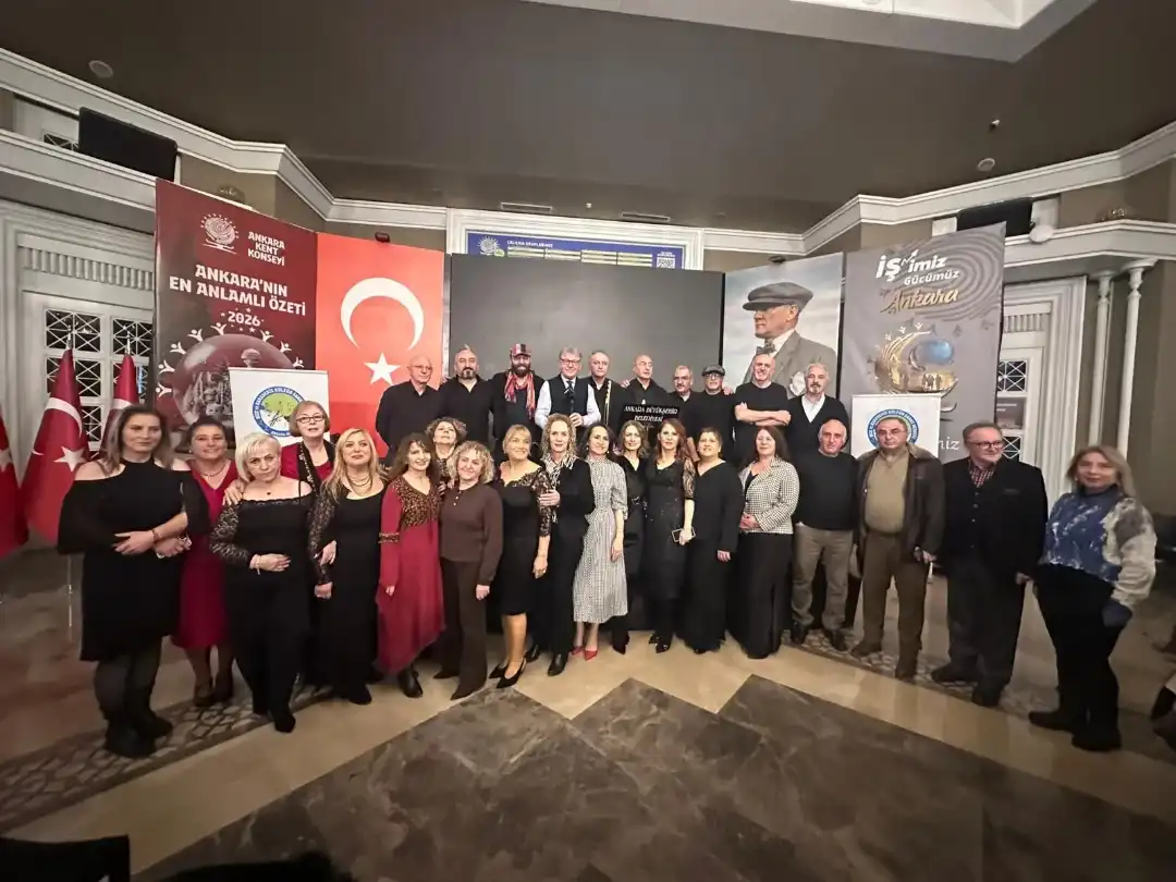 RİKAD Karadeniz Türkü Topluluğu’nun Ankara Kent Konseyi’nde düzenlediği “2025 Biterken…