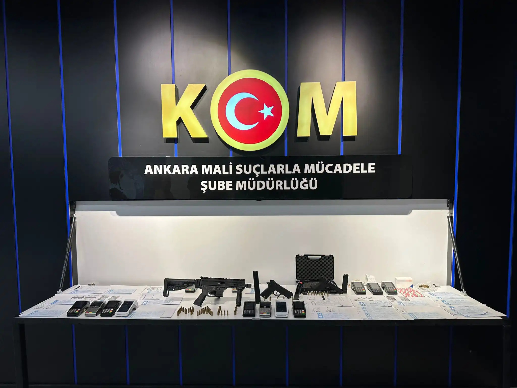 Ankara’da tefecilik ve POS tefeciliği operasyonunda 51 şüpheli gözaltına alındı.