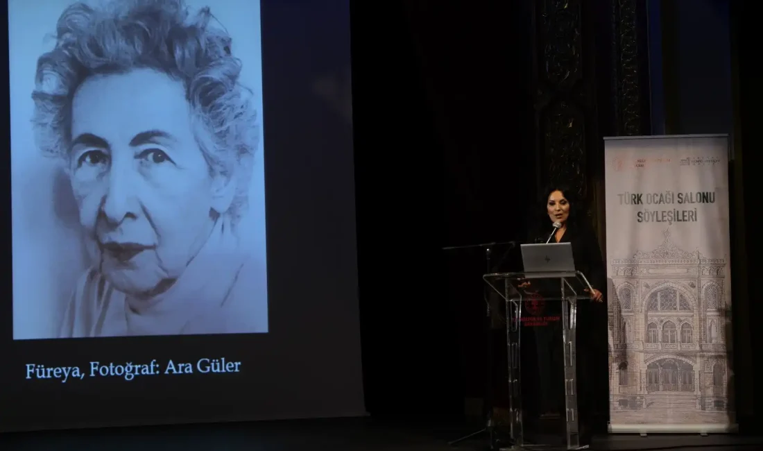 Ankara Resim ve Heykel Müzesi’nde düzenlenen söyleşide, modern Türk seramik