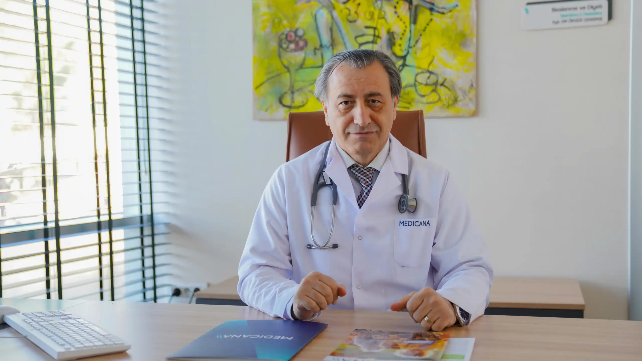 Göğüs Hastalıkları Uzmanı Prof. Dr. Gazi Gülbaş, 8 haftayı aşan