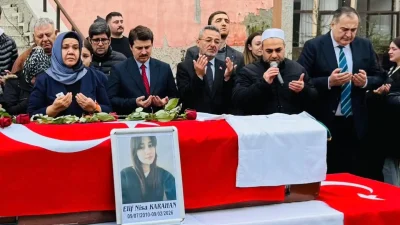 Ankara’da trafik kazasında yaşamını yitiren 10. sınıf öğrencisi Elif Nisa