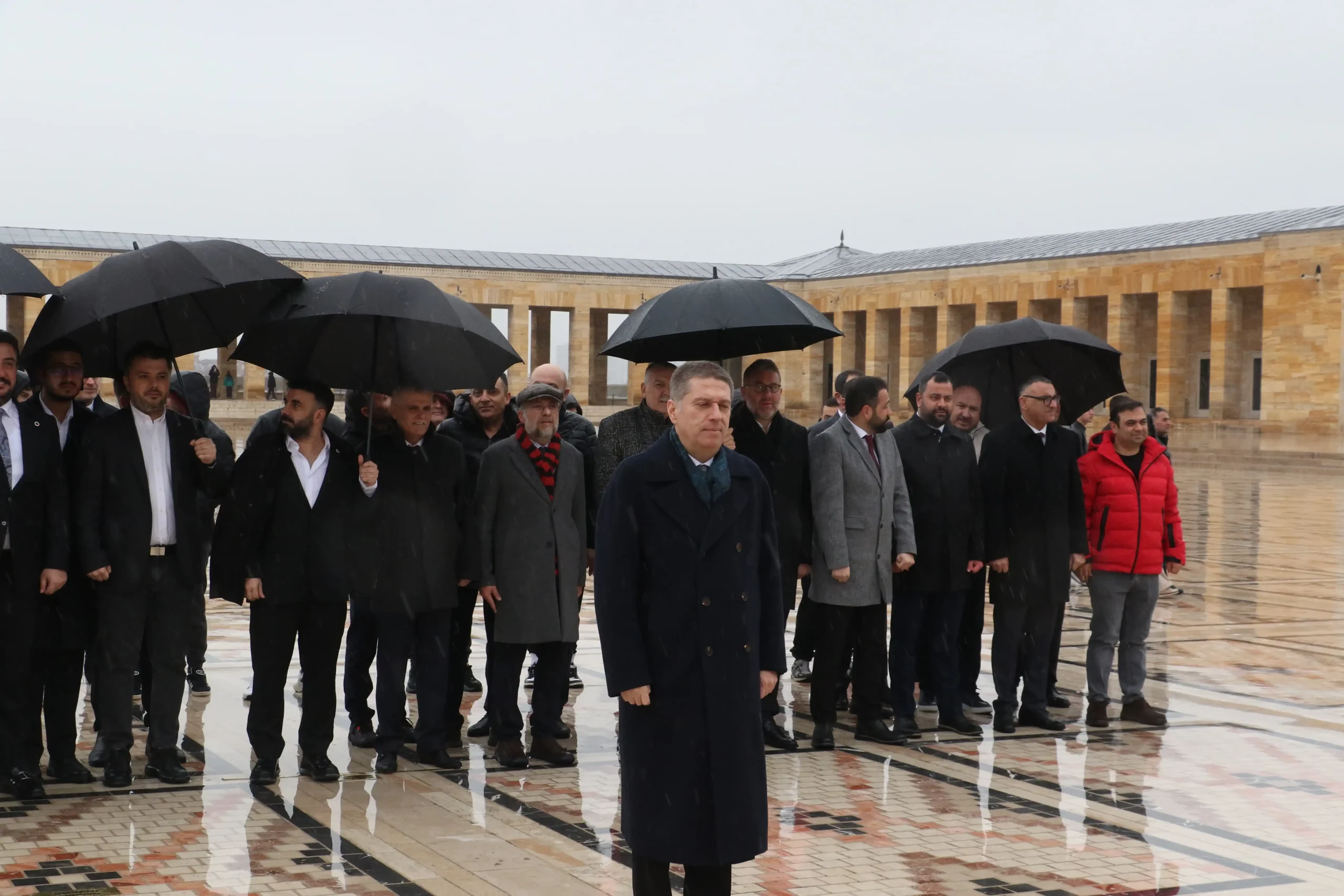 Gençlerbirliği Başkanı Haydar Arda Çakmak ve kulüp camiası, Cumhuriyet’in kurucusu
