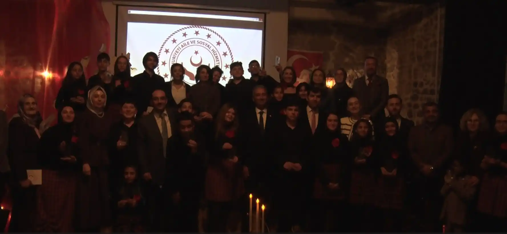 Ankara Ulucanlar Cezaevi Müzesi’nde düzenlenen şiir ve müzik dinletisinde, Ankara