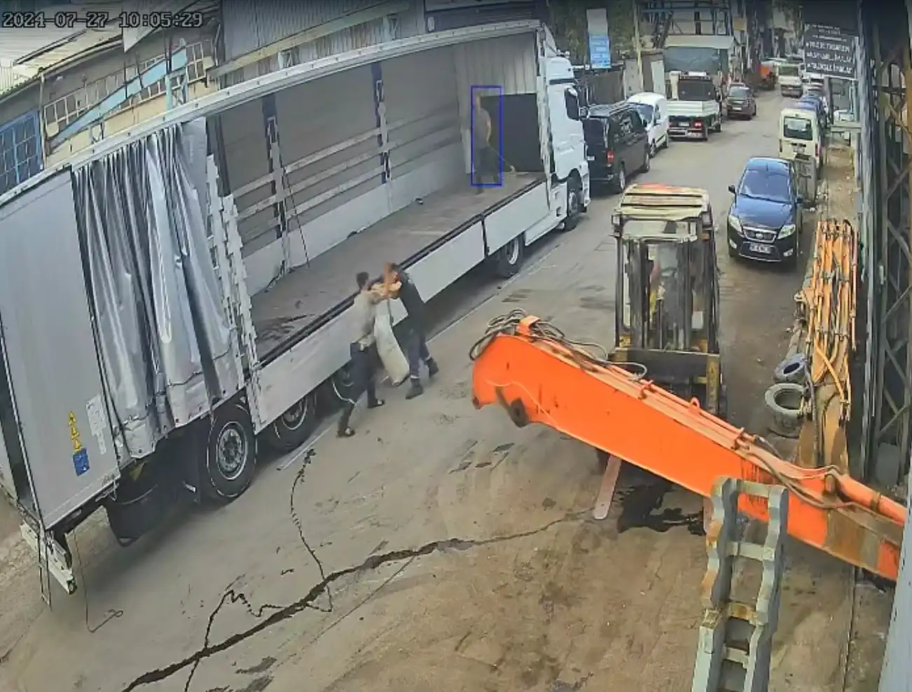 Ankara’da ayağından vince asılan zihinsel engelli vatandaşın, iki yıl önce