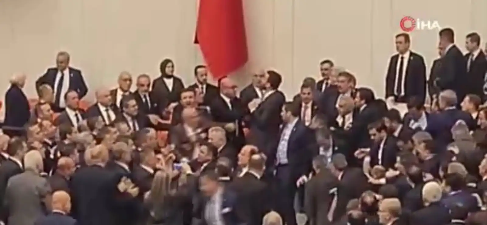 TBMM Genel Kurulu’nda yeni atanan Adalet Bakanı Akın Gürlek ile